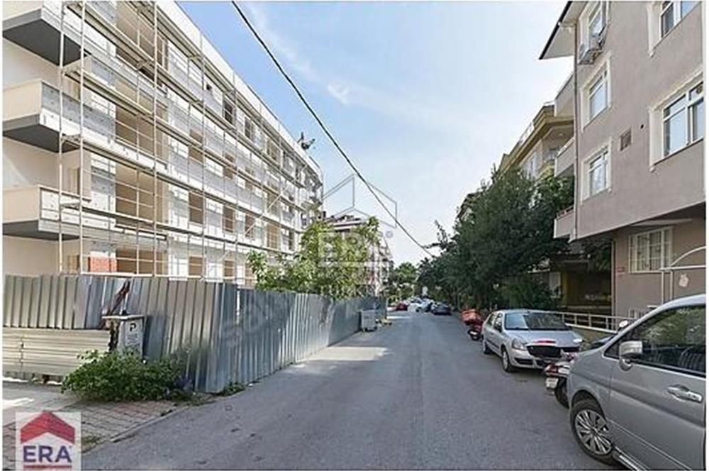 KÜÇÜKYALI ALTINTEPE DE SATILIK SIFIR 1+1 BAHÇE KATI DAİRE