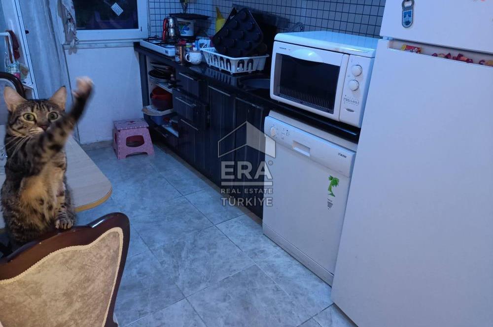 TUZLA İSTASYONU KARŞISINDA SATILIK 2+1 DAİRE