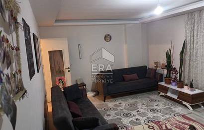 TUZLA İSTASYONU KARŞISINDA SATILIK 2+1 DAİRE