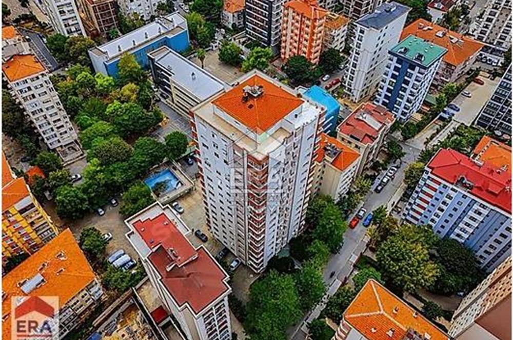 BAĞDAT CADDESİ FENERYOLUNDA KİRALIK GENİŞ FERAH DAİRE