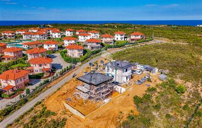 BEYKOZ RİVA'DA SATILIK MÜSTAKİL VİLLA