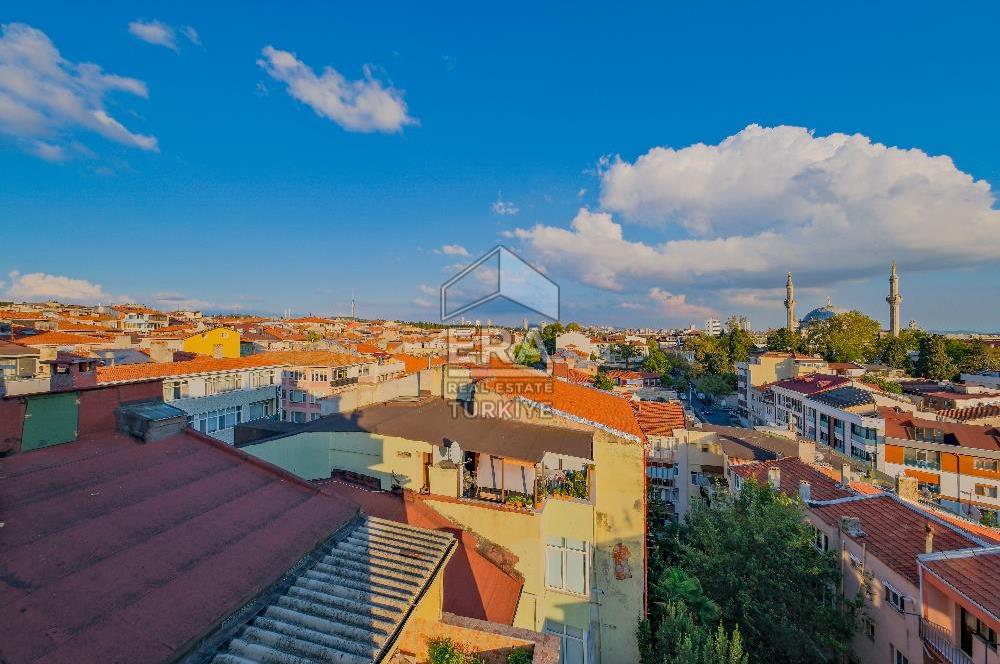 ÜSKÜDAR SELİMİYE'DE DENİZ MANZARALI 3+1 DUBLEKS SATILIK DAİRE