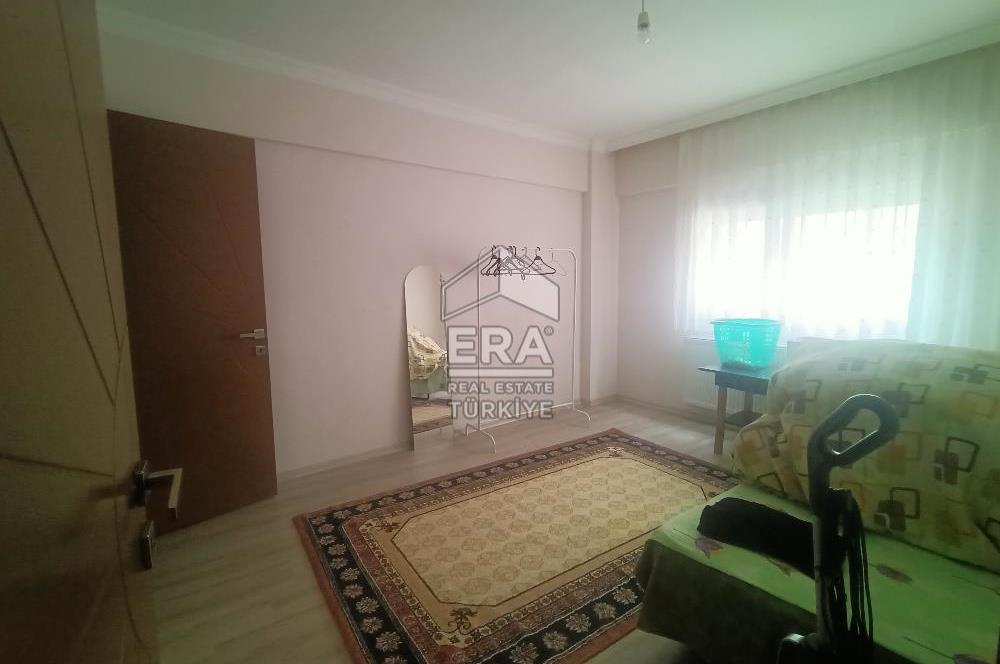 Çiğli Yeni Mah. Anadolu Cad. Üzeri Eşyalı Kiralık 1+1