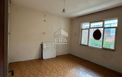 ERA PORT GÜVENCESİYLE EDREMİT ÇARŞI SOĞANYEMEZ 4+1 DAİRE