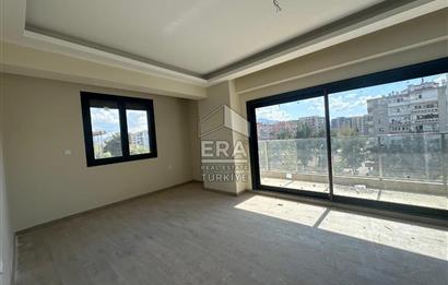 Bornova Manavkuyuda Cadde Üzerinde 3+1 Satılık Daire