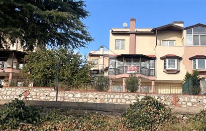 Villakentte 3+2 Triplex Satılık Villa