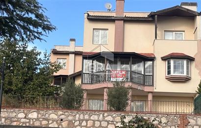 Villakentte 3+2 Triplex Satılık Villa