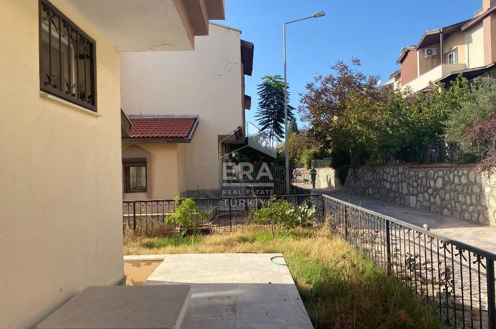 Villakentte 3+2 Triplex Satılık Villa