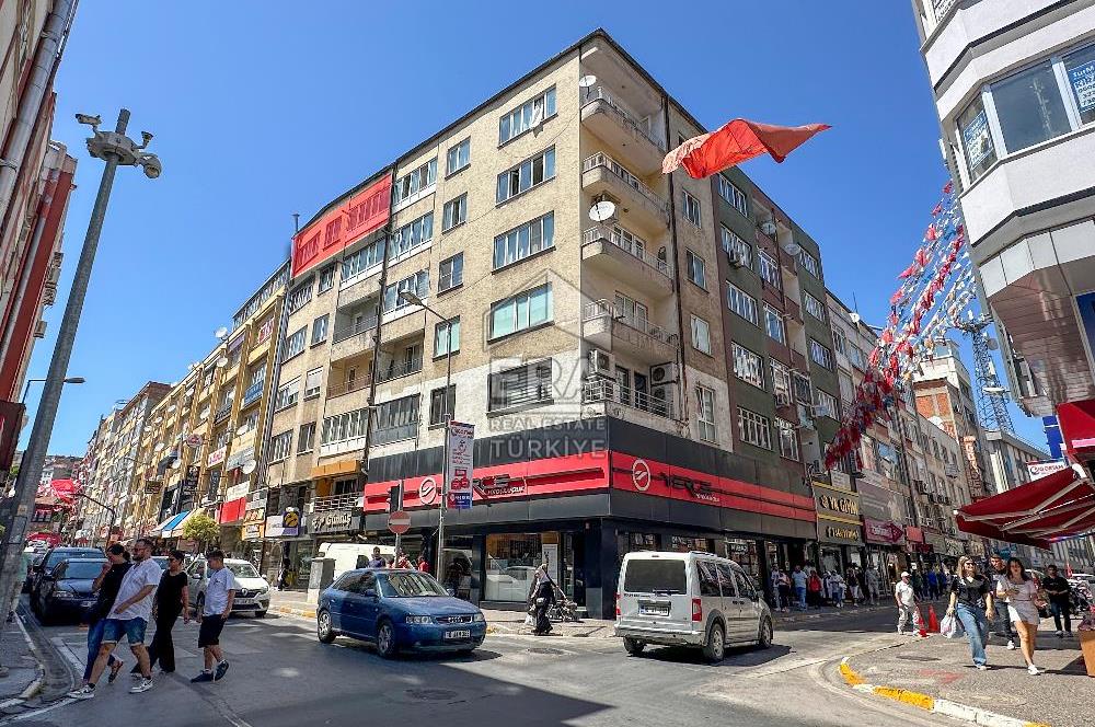 ERA SÖZ DEN KIZILAY CADDESİNDE EŞYALI KİRALIK 2+1 DAİRE