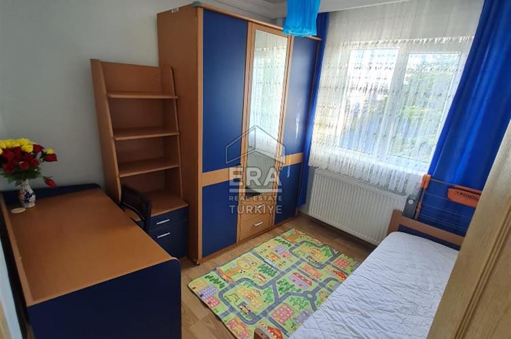 Ayyıldız'da   Kiralık    Eşyalı 2+1 Daire