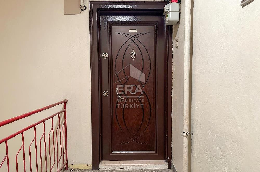 ERA SÖZ DEN KIZILAY CADDESİNDE EŞYALI KİRALIK 2+1 DAİRE