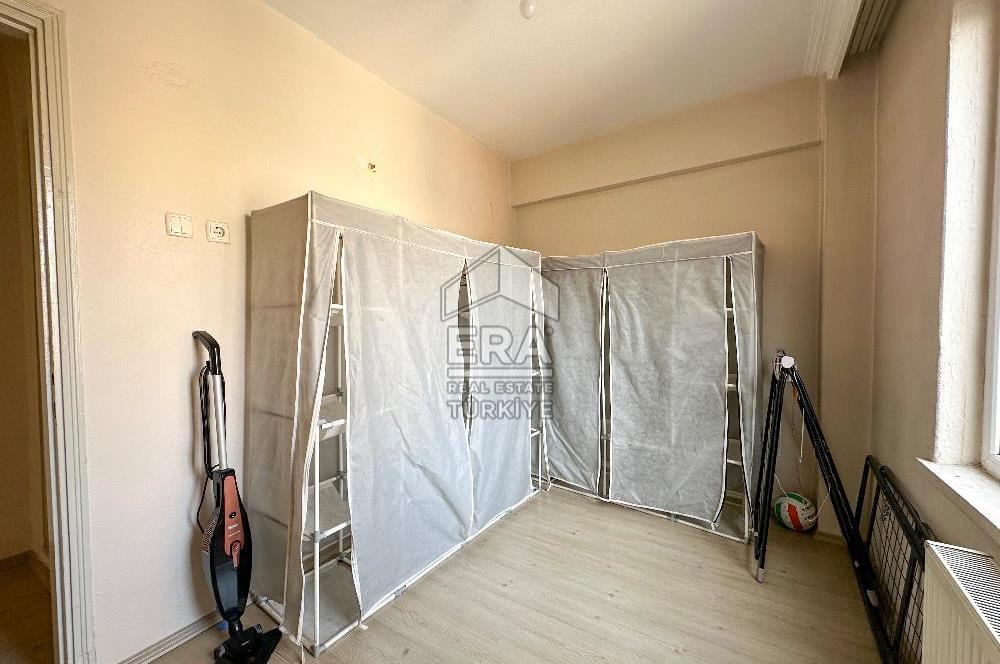 ERA SÖZ DEN KIZILAY CADDESİNDE EŞYALI KİRALIK 2+1 DAİRE