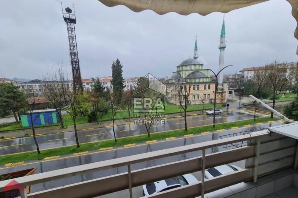 ERA SVG GAYRİMENKUL DEN MİTHATPAŞA ULUCAMİİ KARŞISINDA 3+1 DAİRE