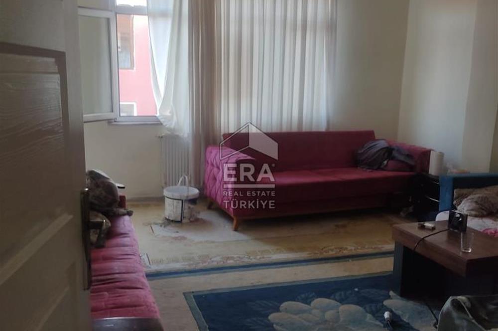 GÜNGÖREN MERKEZ MAHALLESİNDE SATILIK DAİRE