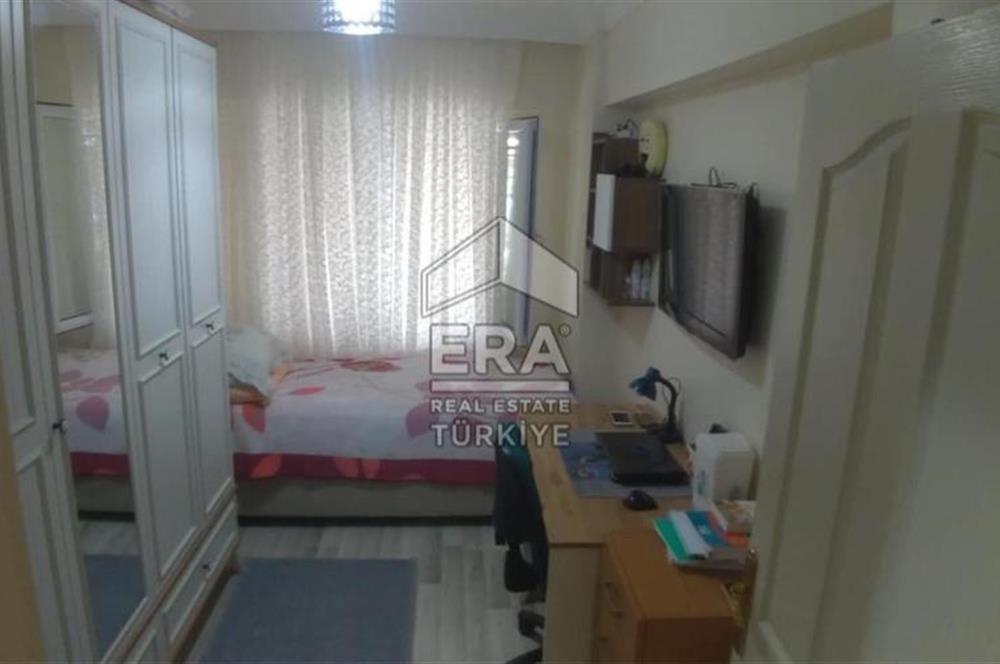 SANCAKTEPE  SARIGAZİDE SATILIK 3+1 DAİRE