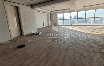 Topraklıkta Cadde Üzerinde Dubleks 200 m2 Kiralık Sıfır Ofis