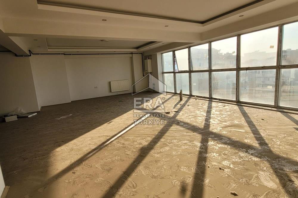 Topraklıkta Cadde Üzerinde Dubleks 200 m2 Kiralık Sıfır Ofis