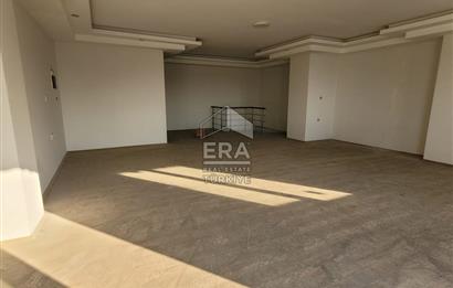 Topraklıkta Cadde Üzerinde Dubleks 200 m2 Kiralık Sıfır Ofis