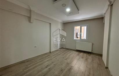 Yeşilyurt Ana Cadde Üzeri 2+1 Satılık Daire