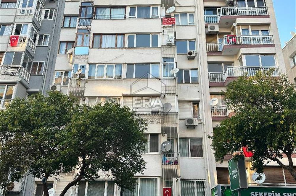 Göztepe Yalı'da Deniz Manzaralı 3+1 Satılık Daire