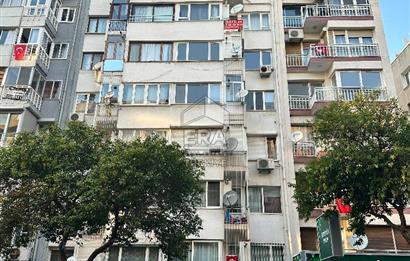 Göztepe Yalı'da Deniz Manzaralı 3+1 Satılık Daire