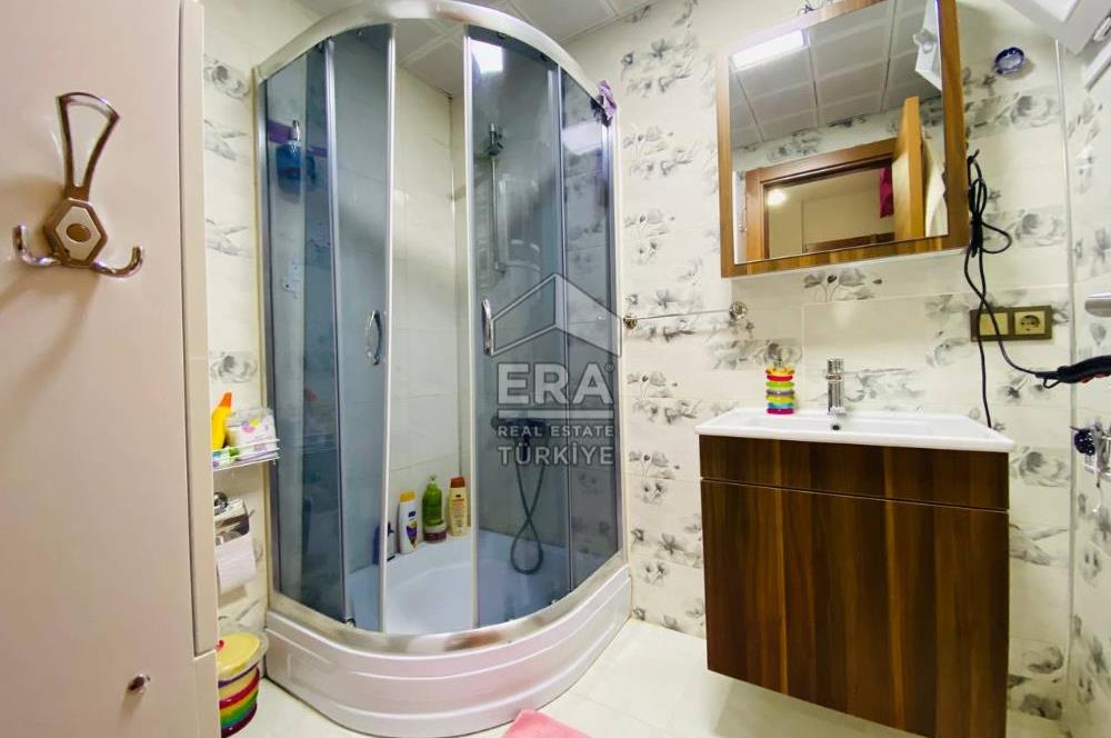 ERA NİVA'DAN TORBALI LİFE PALAS SİTESİ 180 m2 HAVUZLU 3+1 DAİRE