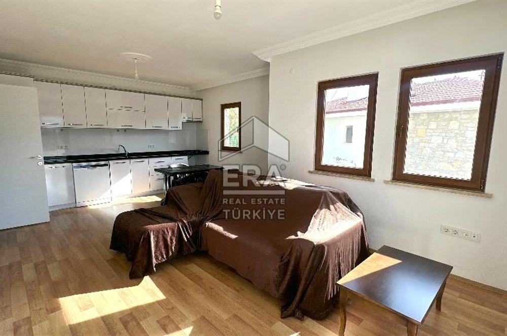 Datça Merkezde Satılık 1+1 70m2 Bahçeli Daire