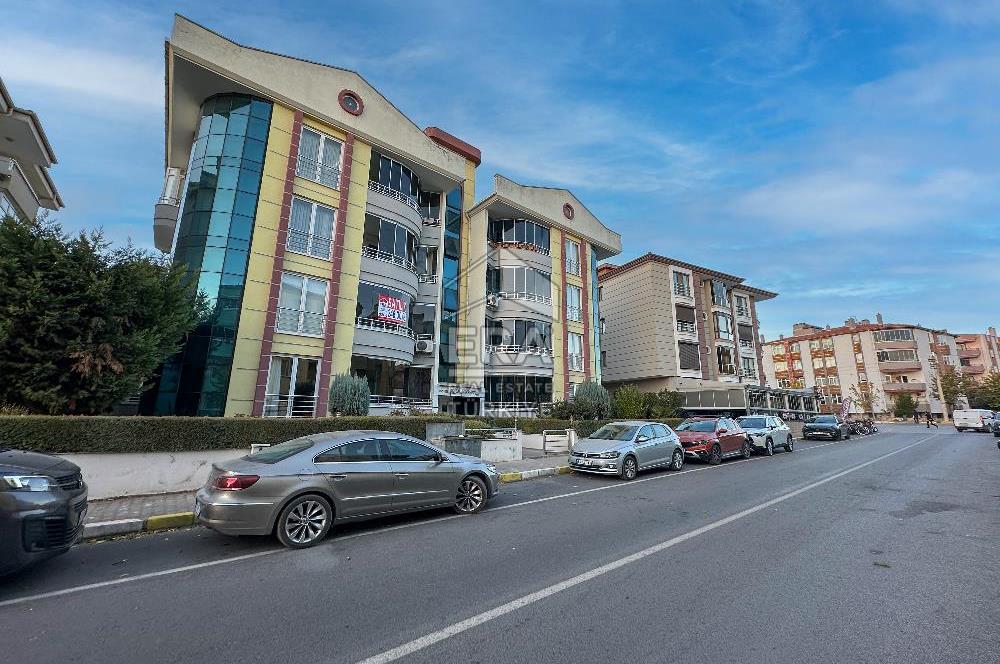 ERA SÖZ DEN BAHÇELİEVLER MH SATILIK 3+1 165 m² ARA KAT DAİRE