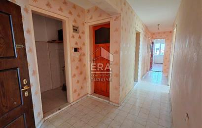 ERA NİVADAN TORBALI İZBAN YAKINI SİTE İÇİ SATILIK 3+1 DAİRE