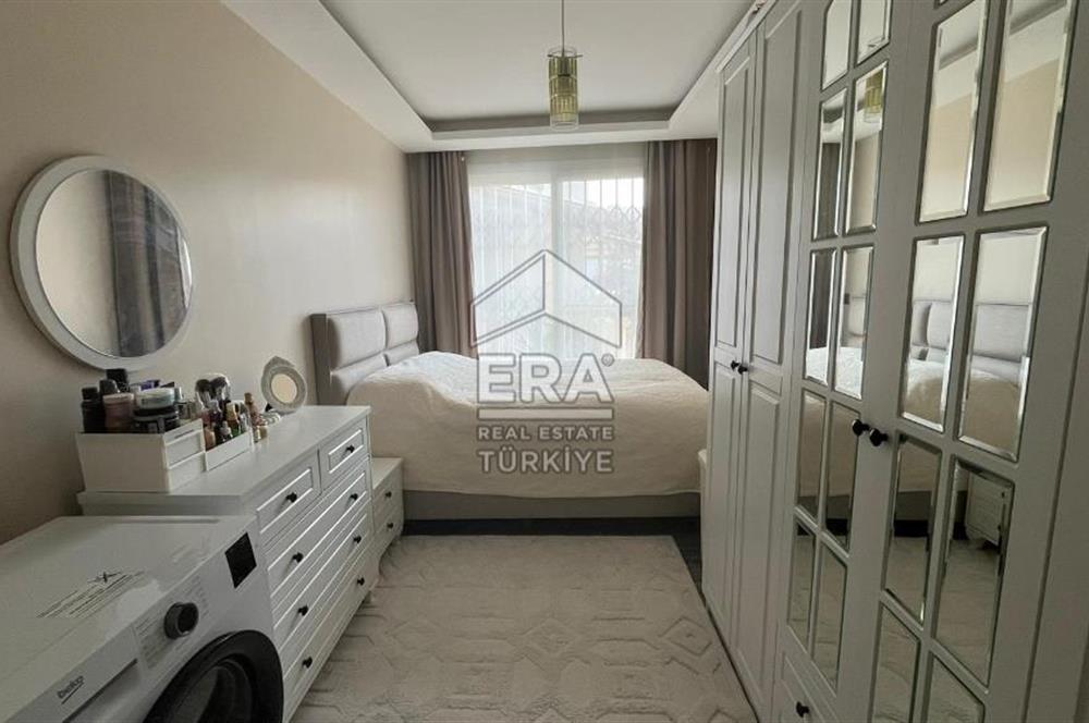 URLA'DA MERKEZİ KONUMDA GENİŞ - FERAH 1+1 DAİRE