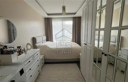 URLA'DA MERKEZİ KONUMDA GENİŞ - FERAH 1+1 DAİRE