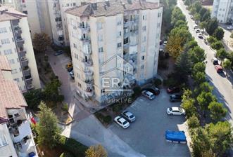 ERA FLY GAYRİMENKUL PORTFÖYLERİNDEN SATILIK DAİRE  SERVERGAZİ MAHALLESİ DENİZKENT SİTESİ