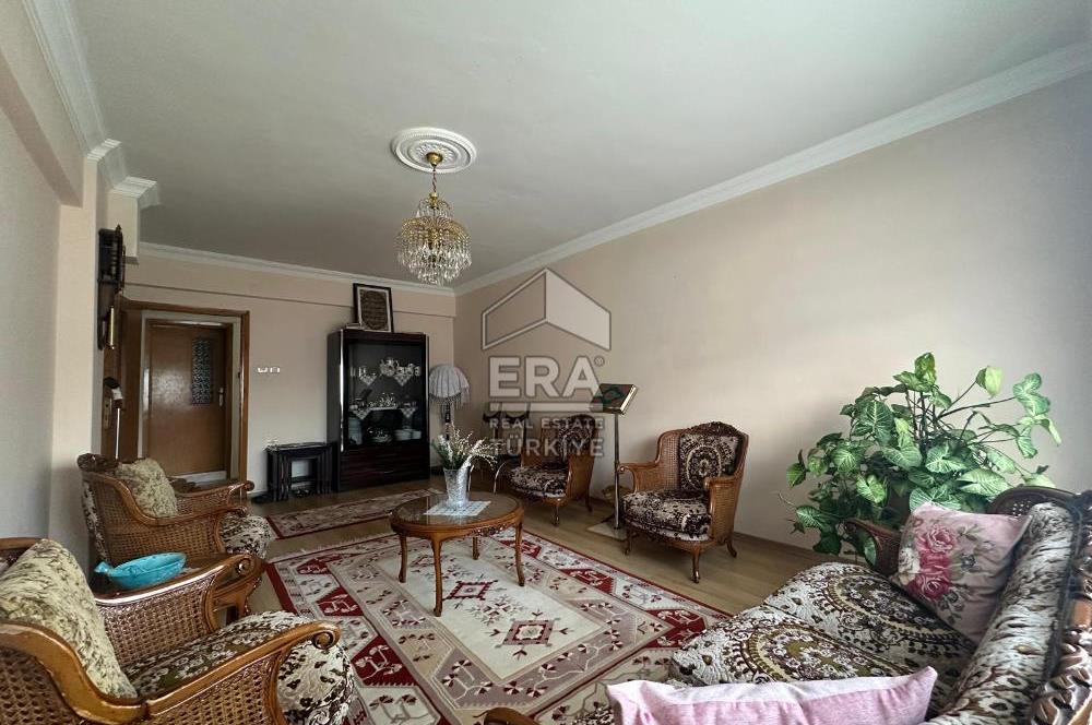 ERA PORT GÜVENCESİYLE AKÇAY MERKEZ MİGROS KARŞISI 3+1 DAİRE