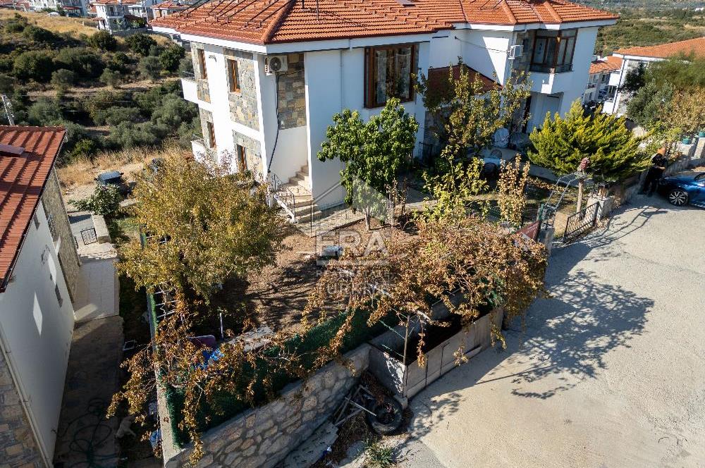 Datça Merkezde Satılık 1+1 70m2 Bahçeli Daire