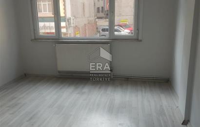 GÜNGÖREN ATATÜRK CADDESİNDE KİRALIK HOME OFİS