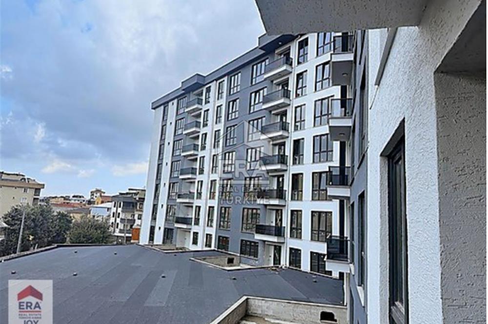 ERA JOY SULTANBEYLİ'DE YENİ BİNADA SIFIR 2+1 SATILIK DAİRE