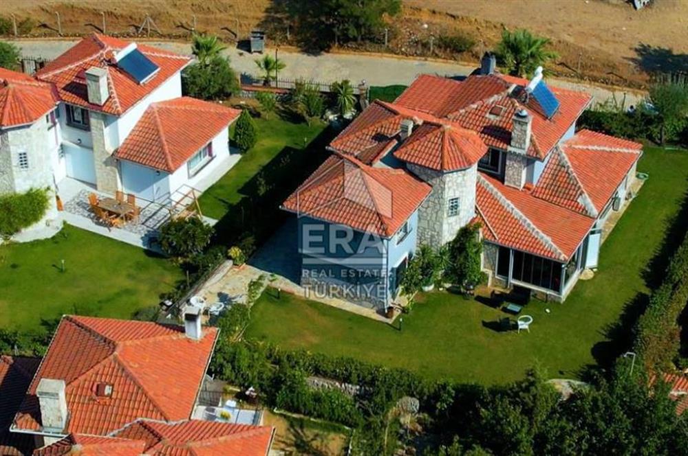 ERA NİVA'DAN GÜZELBAHÇE TAŞ KULE EVLERİNDE SATILIK 4+2 VİLLA