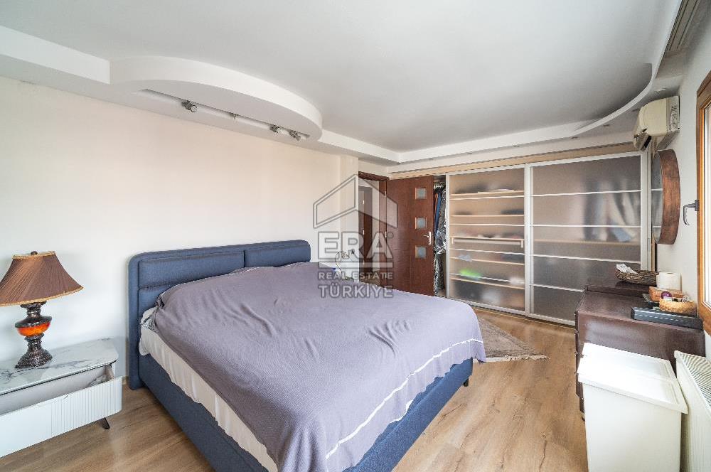 Alsancak Mustafa Bey Caddesi Satılık 3+1 Teraslı Daire