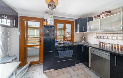 Alsancak Mustafa Bey Caddesi Satılık 3+1 Teraslı Daire