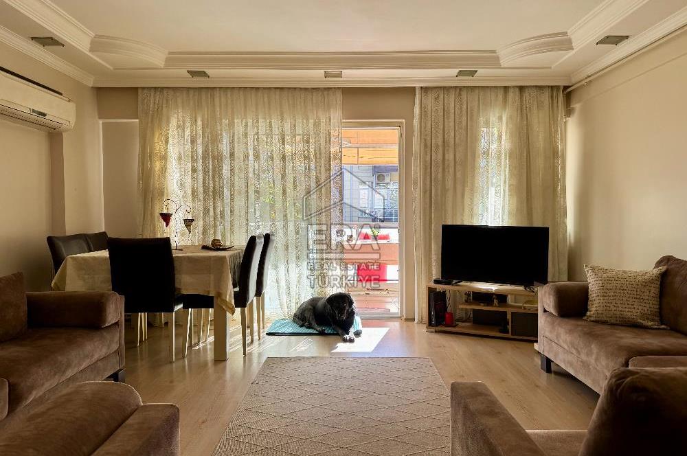 Göztepe Stadı Yakını, Tadilatlı Ara Kat 3+1 Satılık Daire