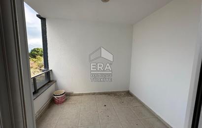 ERA PORT GÜVENCESİYLE EDREMİT CAMİVASAT 2+1 EBV. BANYOLU DAİRE