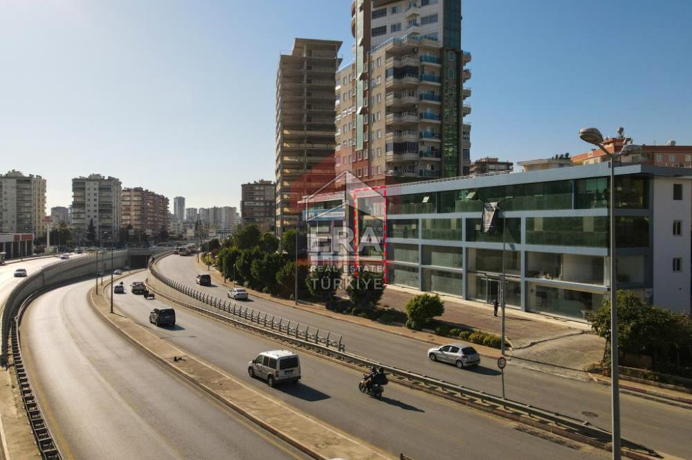 ERA KOZ'DAN MUHTEŞEM LOKASYONDA ÖZEL ASANSÖRLÜ 4 KATLI MAĞAZA