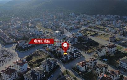 Gerzele'de 4 katlı (Giriş Katı Ticari) Asansörlü Kiralık Villa