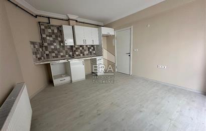 ERA PORT GÜVENCESİYLE NECATİBEY EĞİTİM FAKÜLTESİ ARKASI 1+1DAİRE