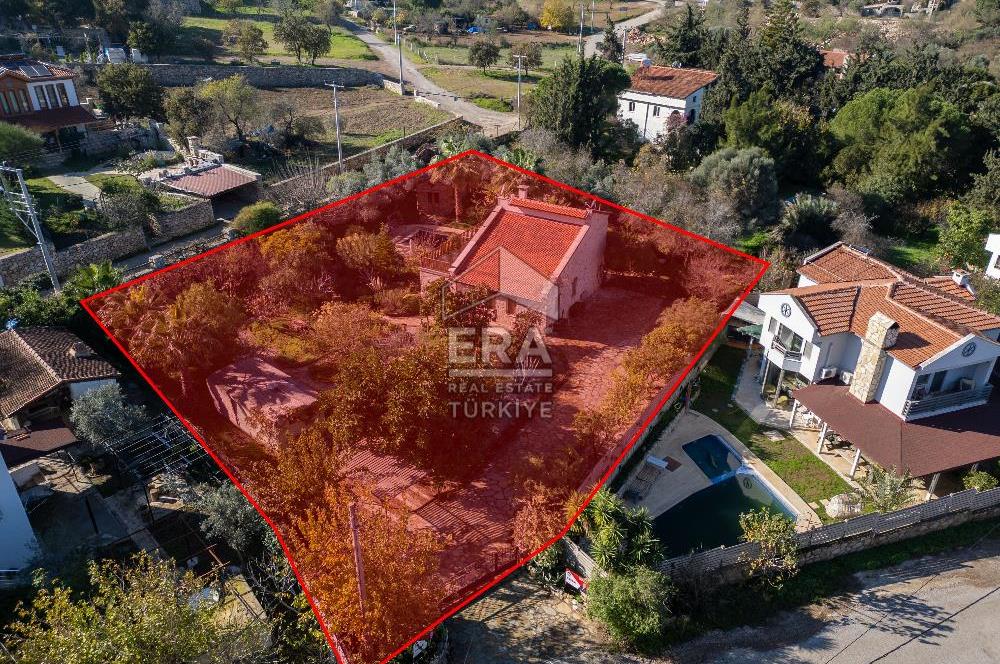 Eski Datça’da Satılık 2+2 Müstakil Villa ve Arsa