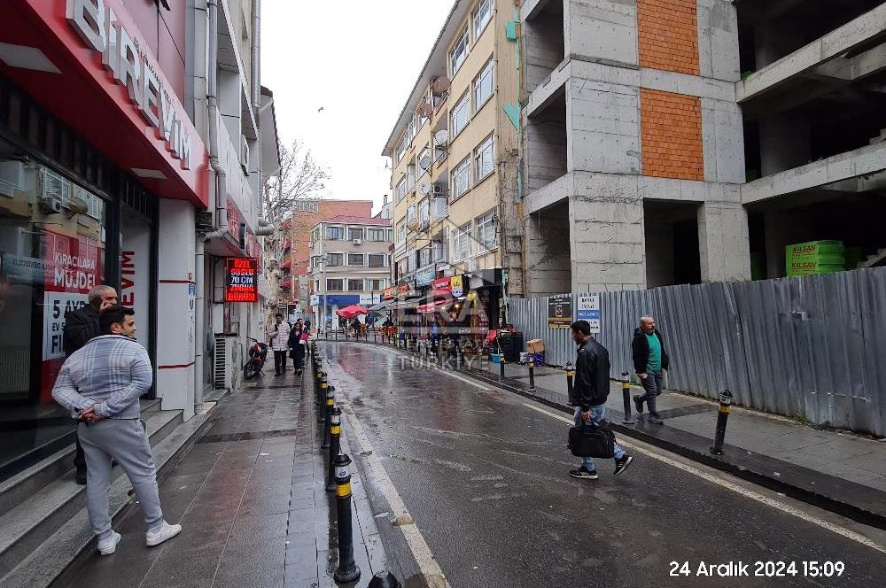 KARTAL KORDONBOYU ŞEHZADE CADDE KİRALIK PLAZA