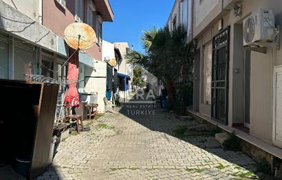 Çeşme Ilıca'da 40 m2 Satılık Dükkan