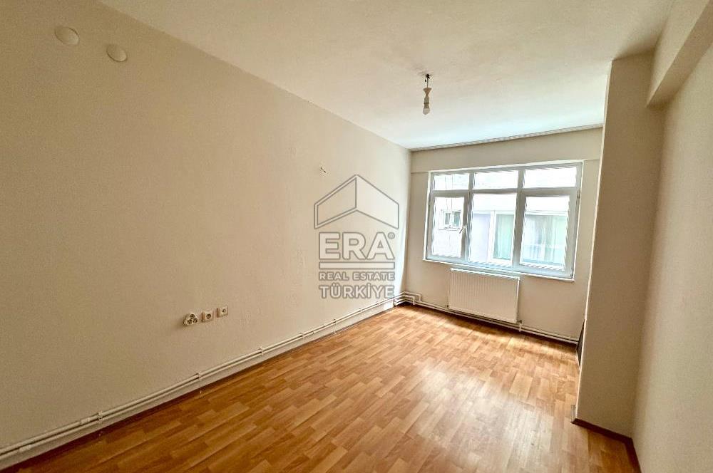 ERA PORT GÜVENCESİYLE ÇARŞI MERKEZDE KİRALIK 2+1 DAİRE