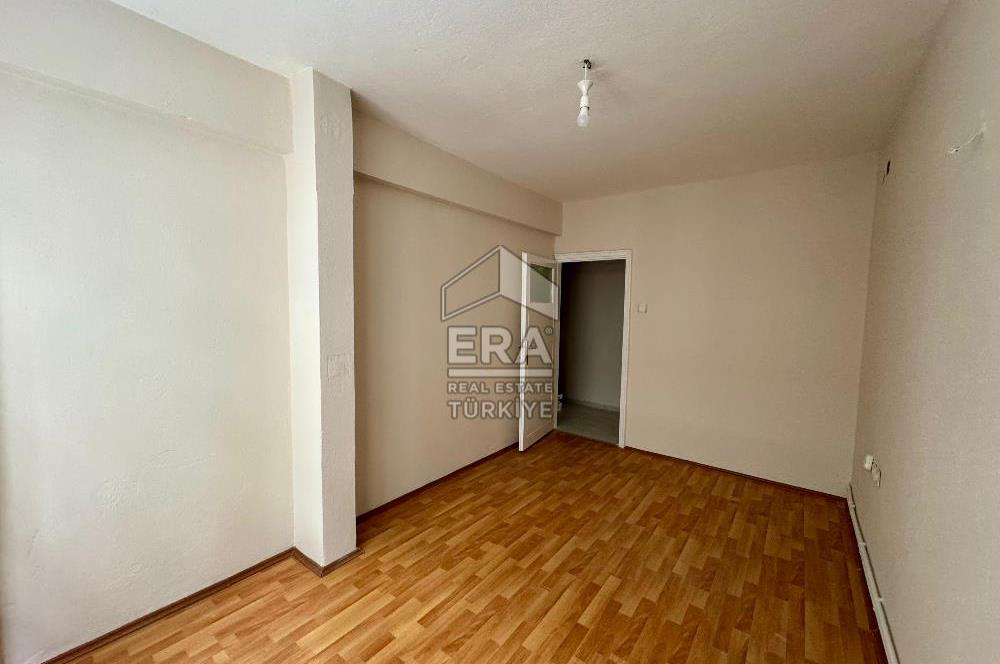 ERA PORT GÜVENCESİYLE ÇARŞI MERKEZDE KİRALIK 2+1 DAİRE