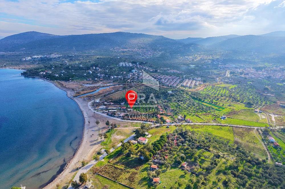 Dikili Bademli Denize Sıfır 16.215 m2 Satılık Tarla